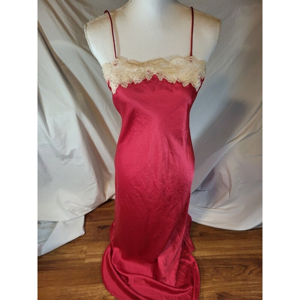 Ralph Montenero Long Nightgown Hot Pink Nylon Small USA Vintage Slip Lace Union‎